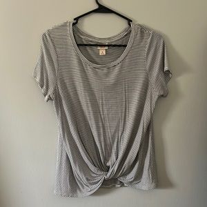 Medium Massimo supply company T-shirt with tie at the bottom